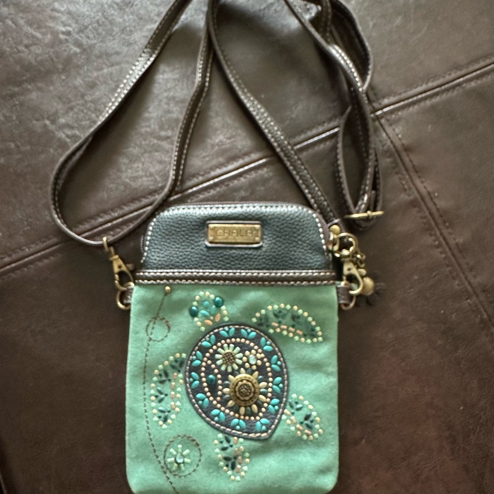 Chala Crossbody Bag Green and Brown with Sea Turtle